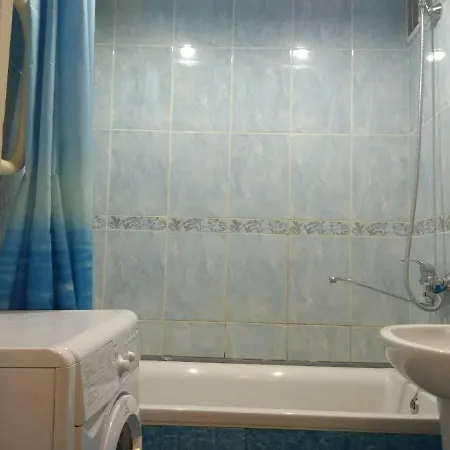 Квартира На Лынькова Appartamento Minsk
